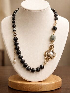 Elegant Black Beaded Necklace with Gold Floral Pearl Accent - Women Jewelry